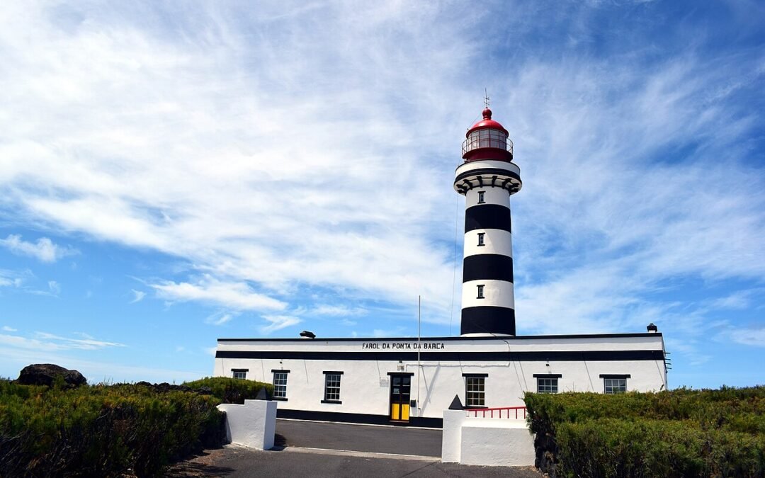 Ponta da Barca Lighthouse