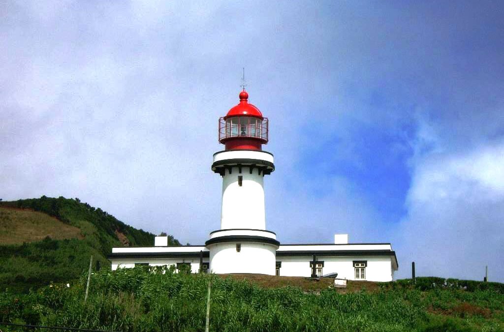 Topo Lighthouse