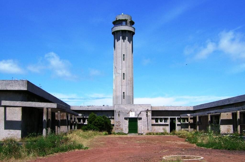 Ponta dos Rosais Lighthouse